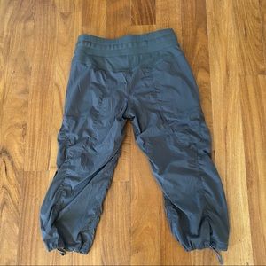 Lululemon Capri length work out pants
